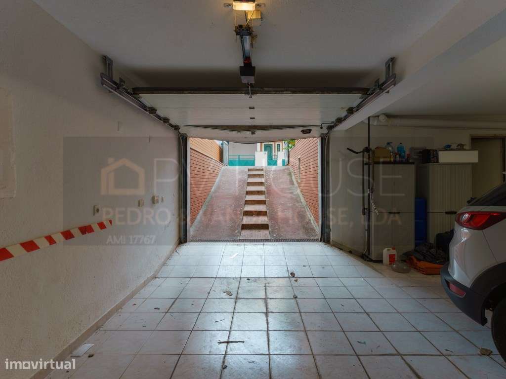 Moradia Duplex V5 duplex com Garagem Algueirão-48