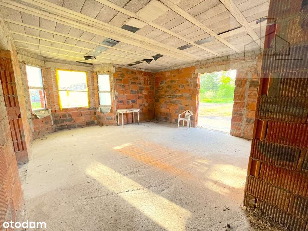 Atrakcyjny dom w budowie, na działce pod lasem!-12