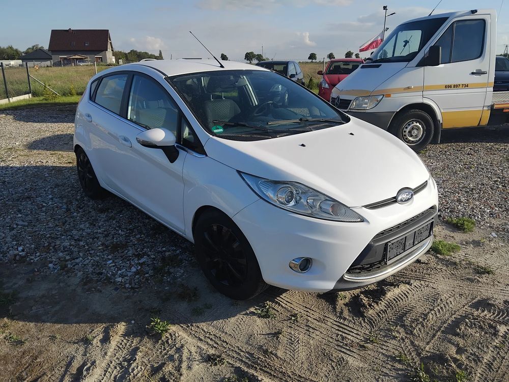 Ford Fiesta Mk7 (2008-) 1.25 Champions Edition 2011