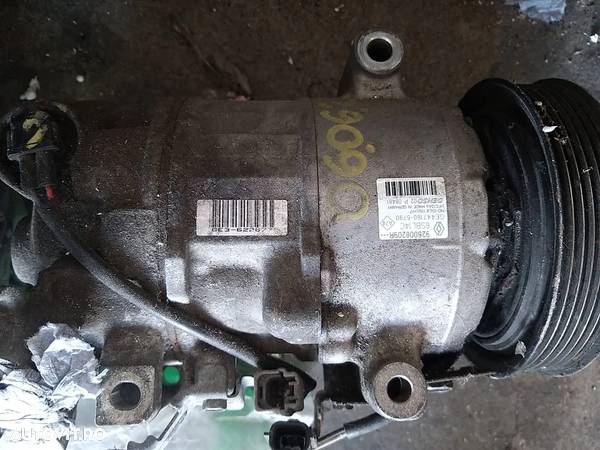 Compressor AC cod: 926008209R pentru Renault Megane/Scenic an 2012 - 1