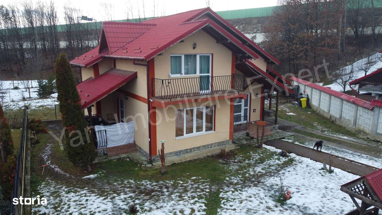 Casă de vânzare în Curtea de Argeș.-17