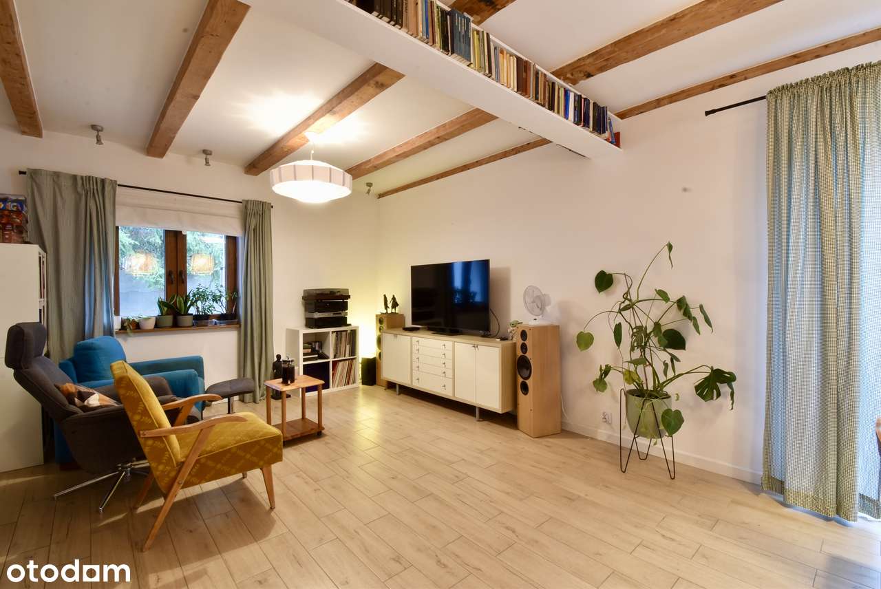 Wyjątkowy Dom Wolnostojący na Ołtaszynie!-3