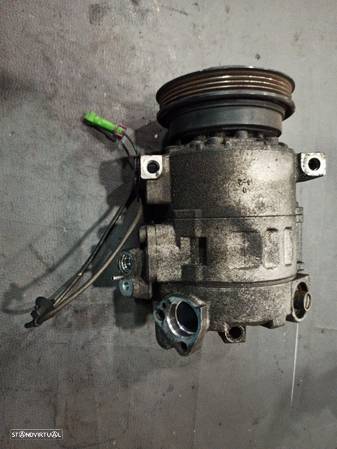 Compressor Do Ar Condicionado Volkswagen Passat (3B2) - 1