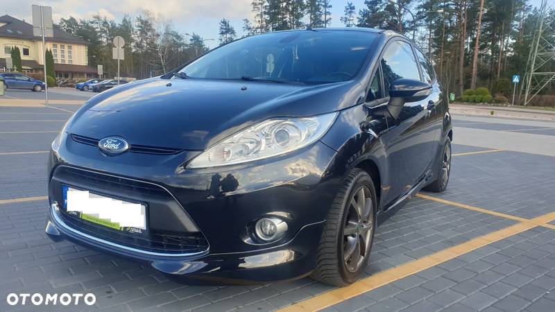 Ford Fiesta - 2