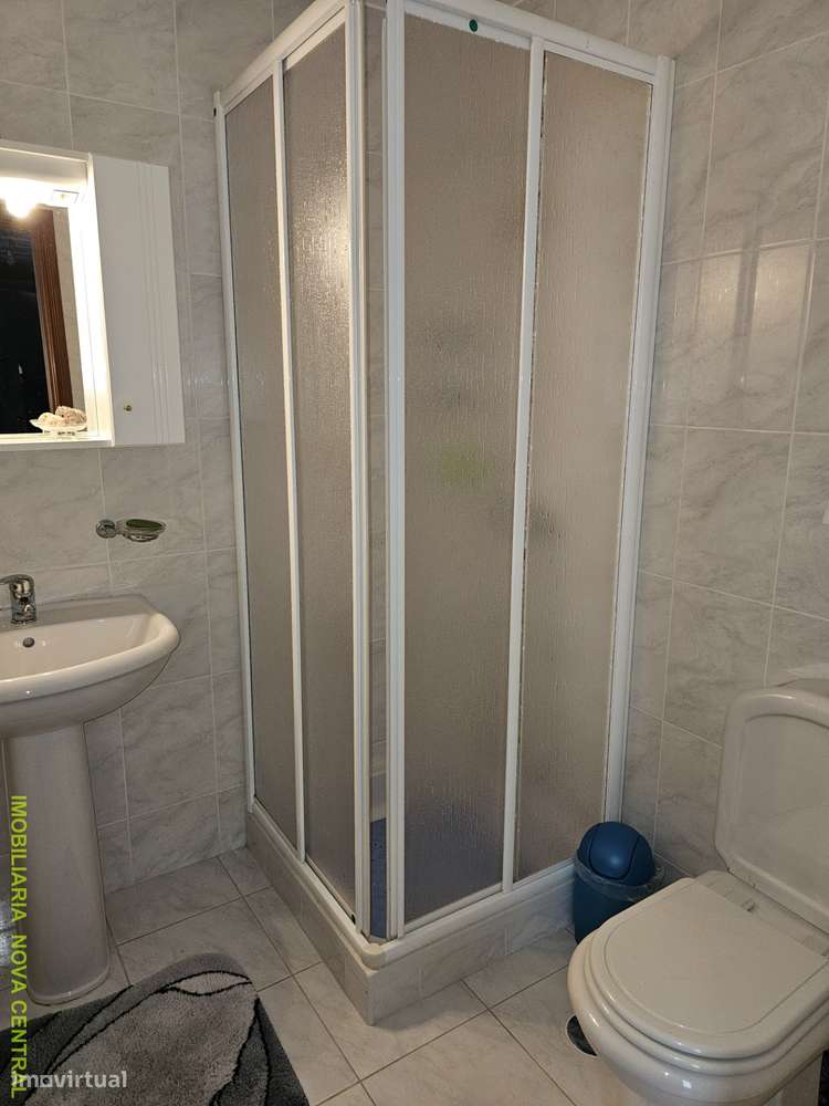 Moradia Isolada T5 Venda em Febres,Cantanhede - Grande imagem: 3/22