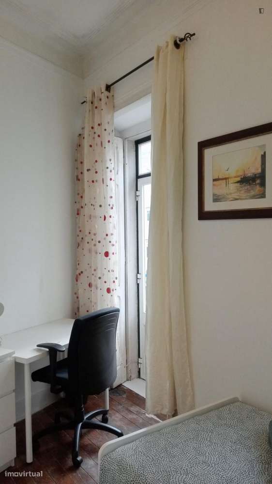 Quarto - localizado em Alameda Lisbon - Grande imagem: 5/16