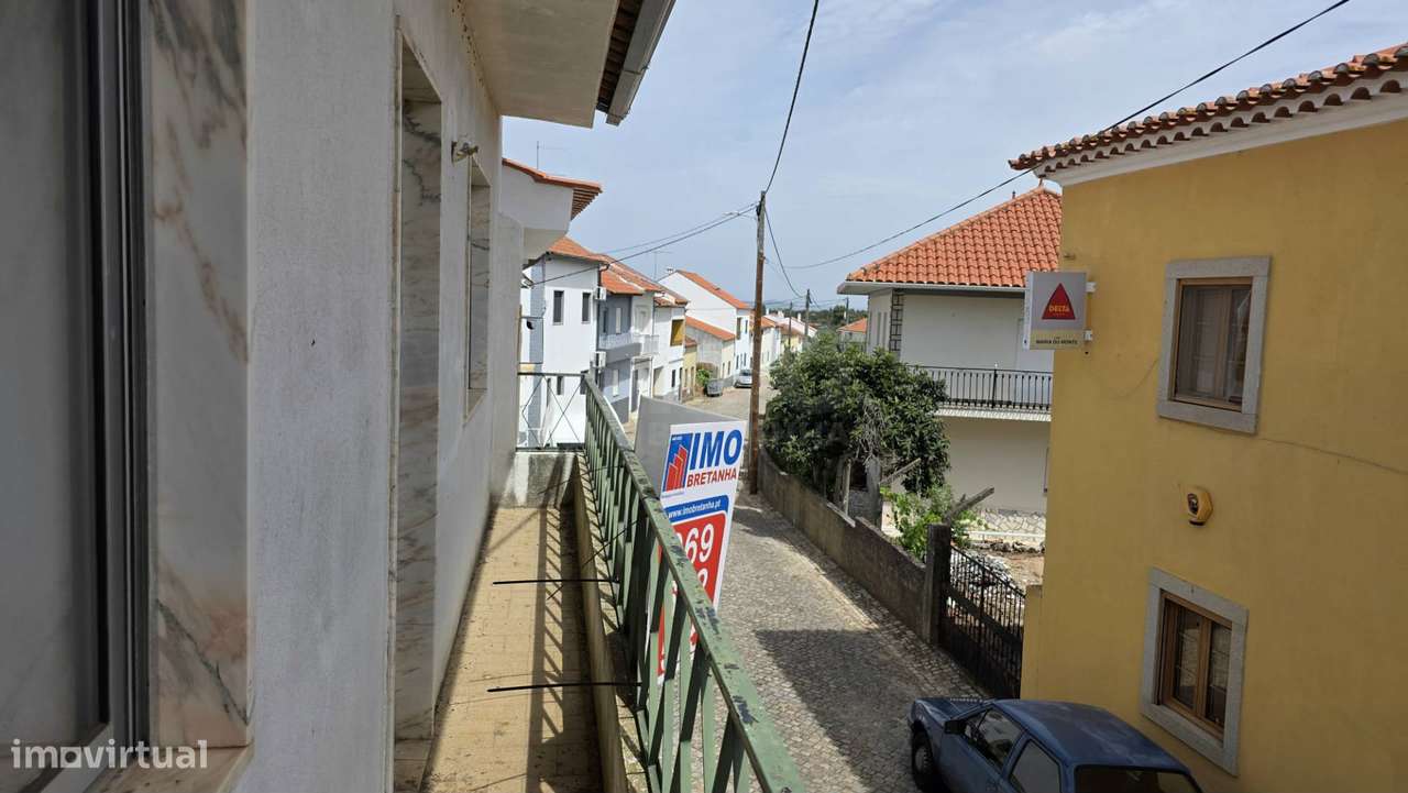 Moradia T3 com Garagem e Terraço - Malpica do Tejo-28