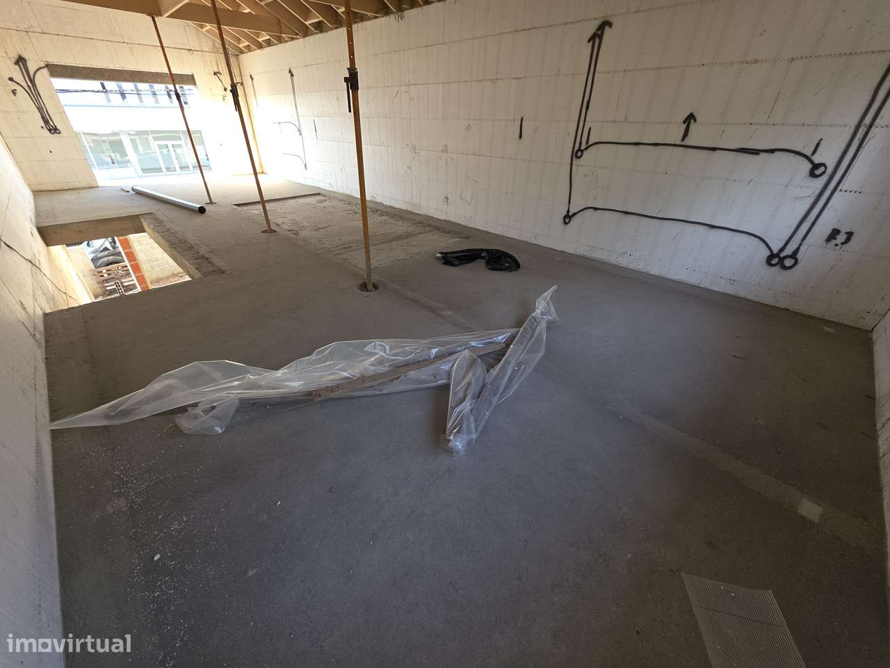 FANTÁSTICA Oportunidade de Negócio – Moradia T2-8