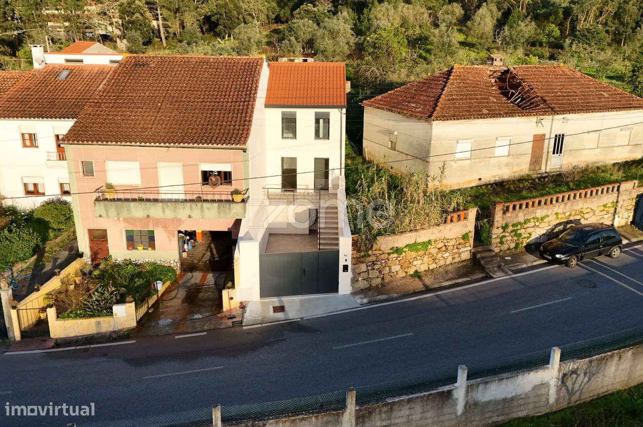 Moradia totalmente remodela | Brasfemes | Coimbra - Grande imagem: 3/52