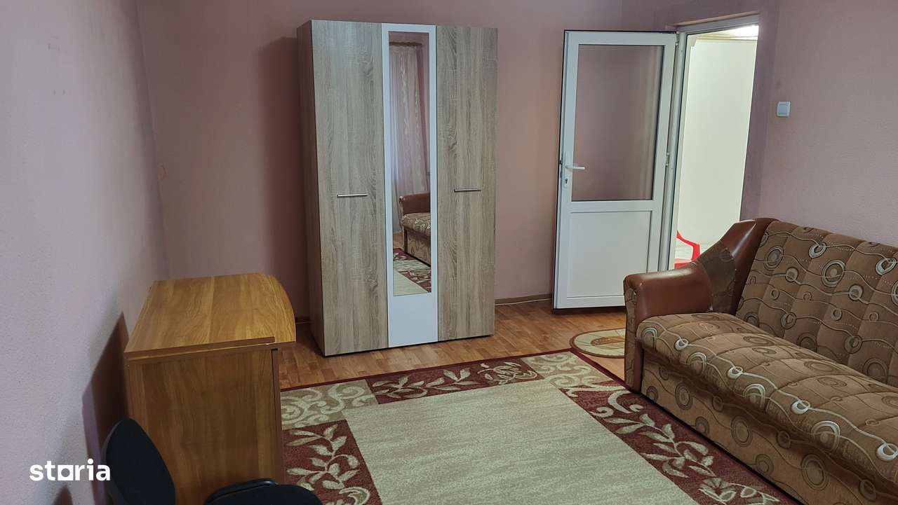 Apartament 2 camere, situat etaj 1 in bloc P+4E - zona Hotel Vrancea. - Imagine principală: 3/14