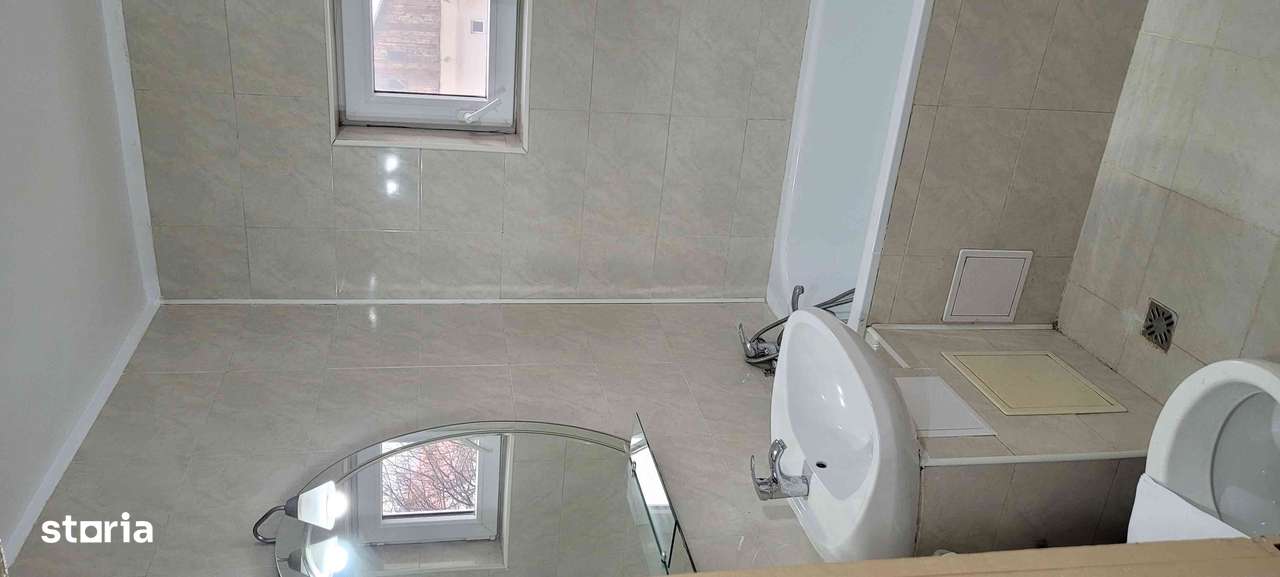 Apartament 3 camere zona URA - Imagine principală: 3/6