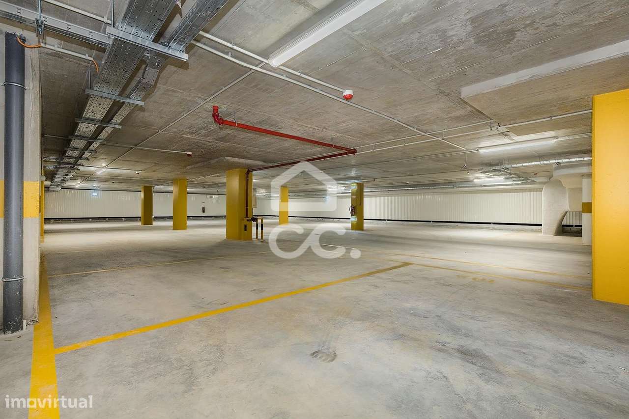 Apartamento T3 c/ Varanda | Condomínio JABA, Barreiro-41