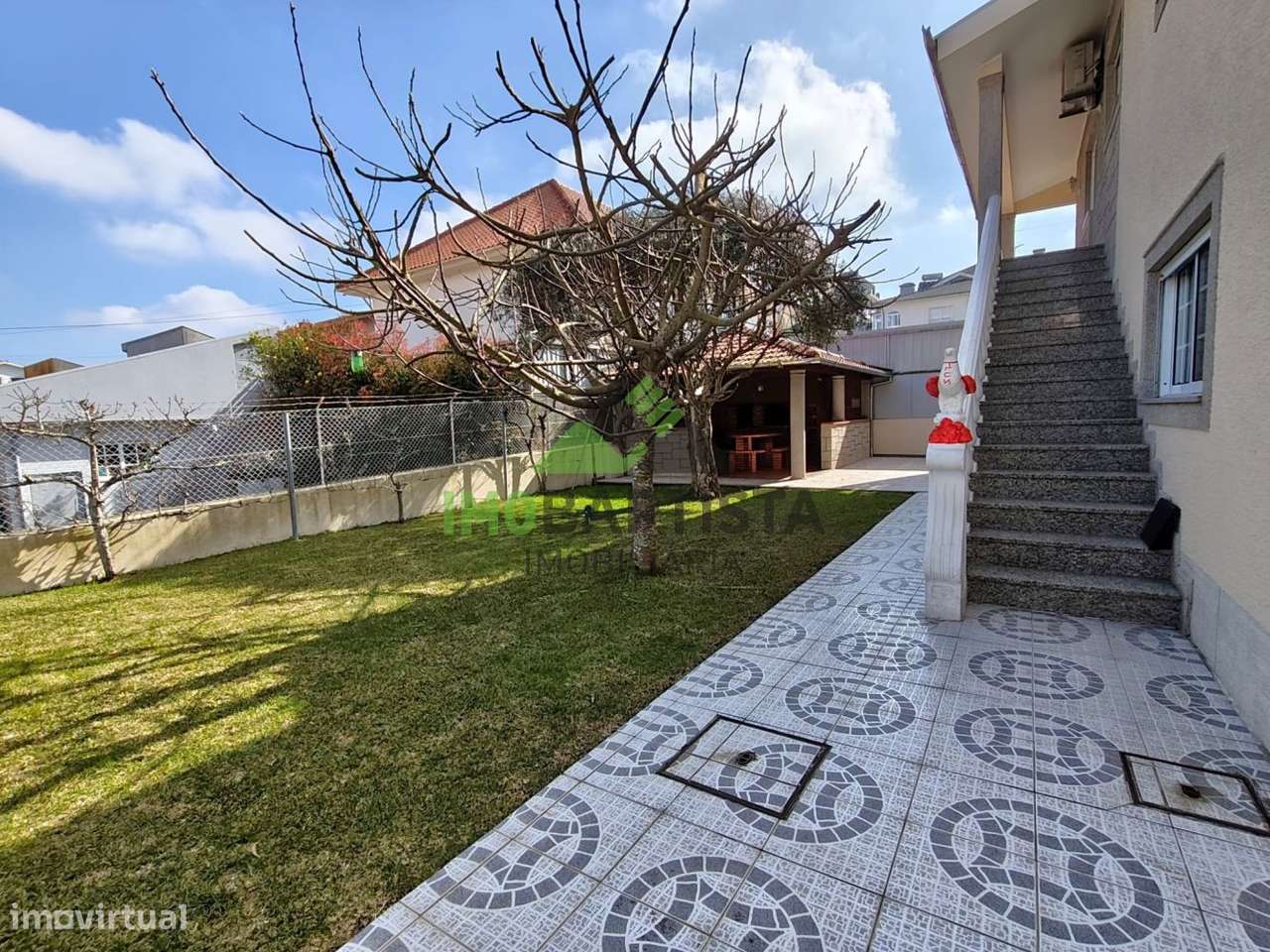 Moradia Isolada Bifamiliar V3 em São João de Ver-21