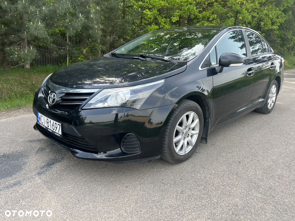 Toyota Avensis 1.8 Comfort - 4