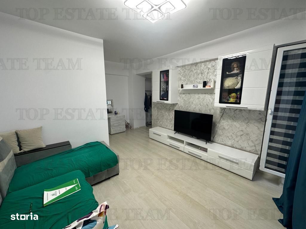 Apartament de vanzare 3 camere, mobilatutilat, cu toate utilitaile si