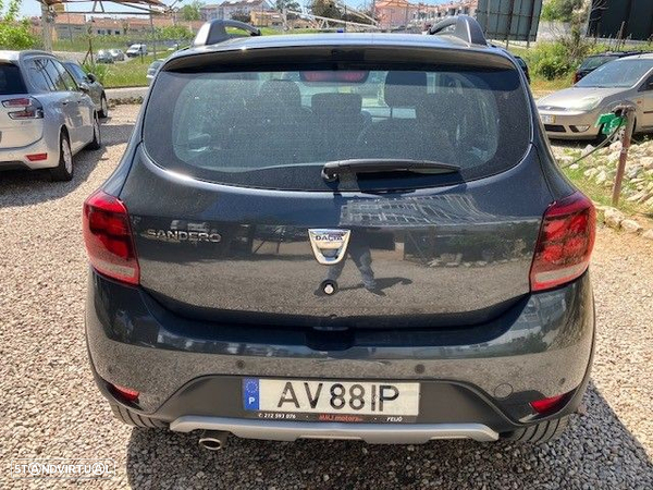 Dacia Sandero 1.0 TCe Stepway - 5