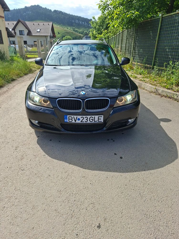 BMW 3 Series 2009