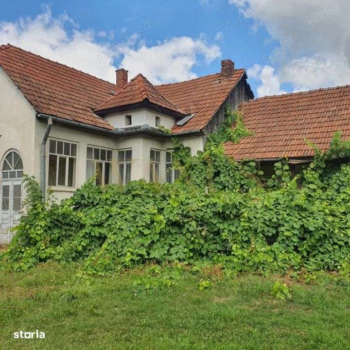 Casa de Vanzare Matei - Imagine principală: 1/10