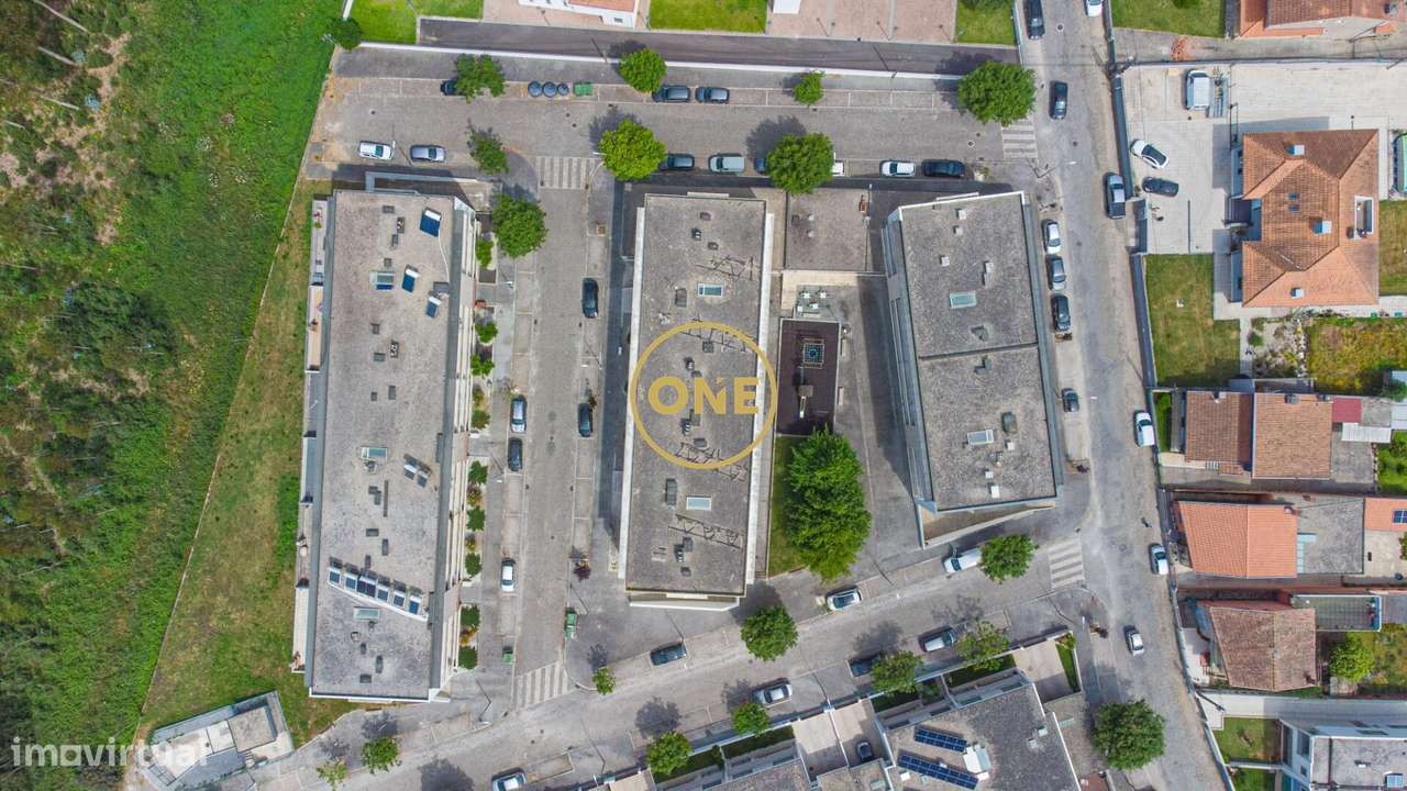 T2 em Retorta – Espaço, Conforto e Localização Privilegiada-10