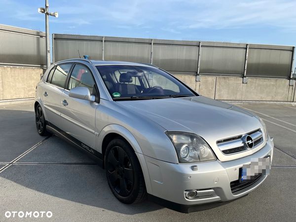 Opel Signum 2.0 T Sport - 1