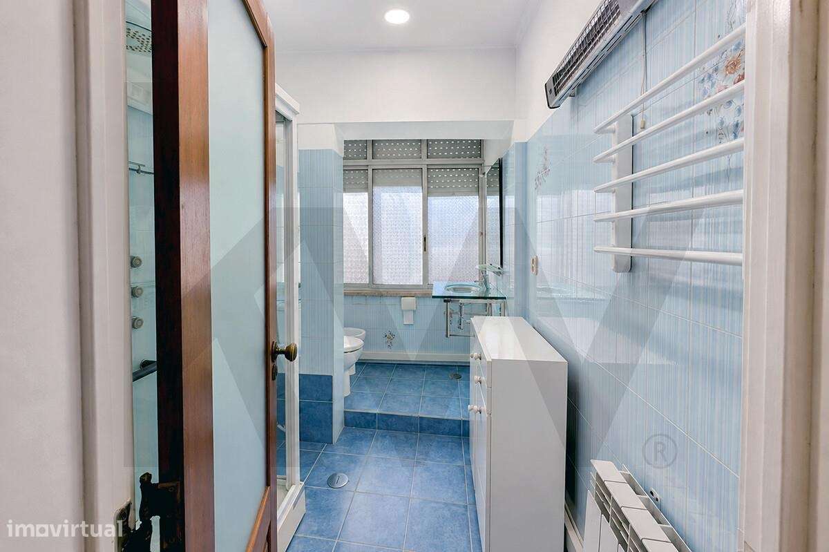 Apartamento T2 Centro Damaia de Cima-33