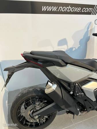 Honda X-ADV 750 - 4