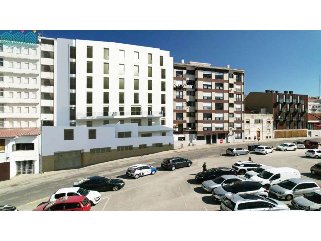 Apartamento T2 com Lugar de Garagem em Aveiro - Grande imagem: 2/4