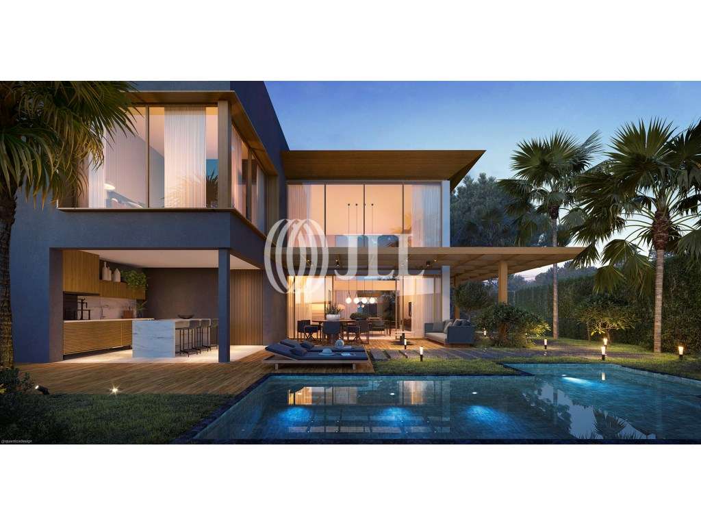 Moradia T4 com jardim e piscina no Estoril - Grande imagem: 2/40