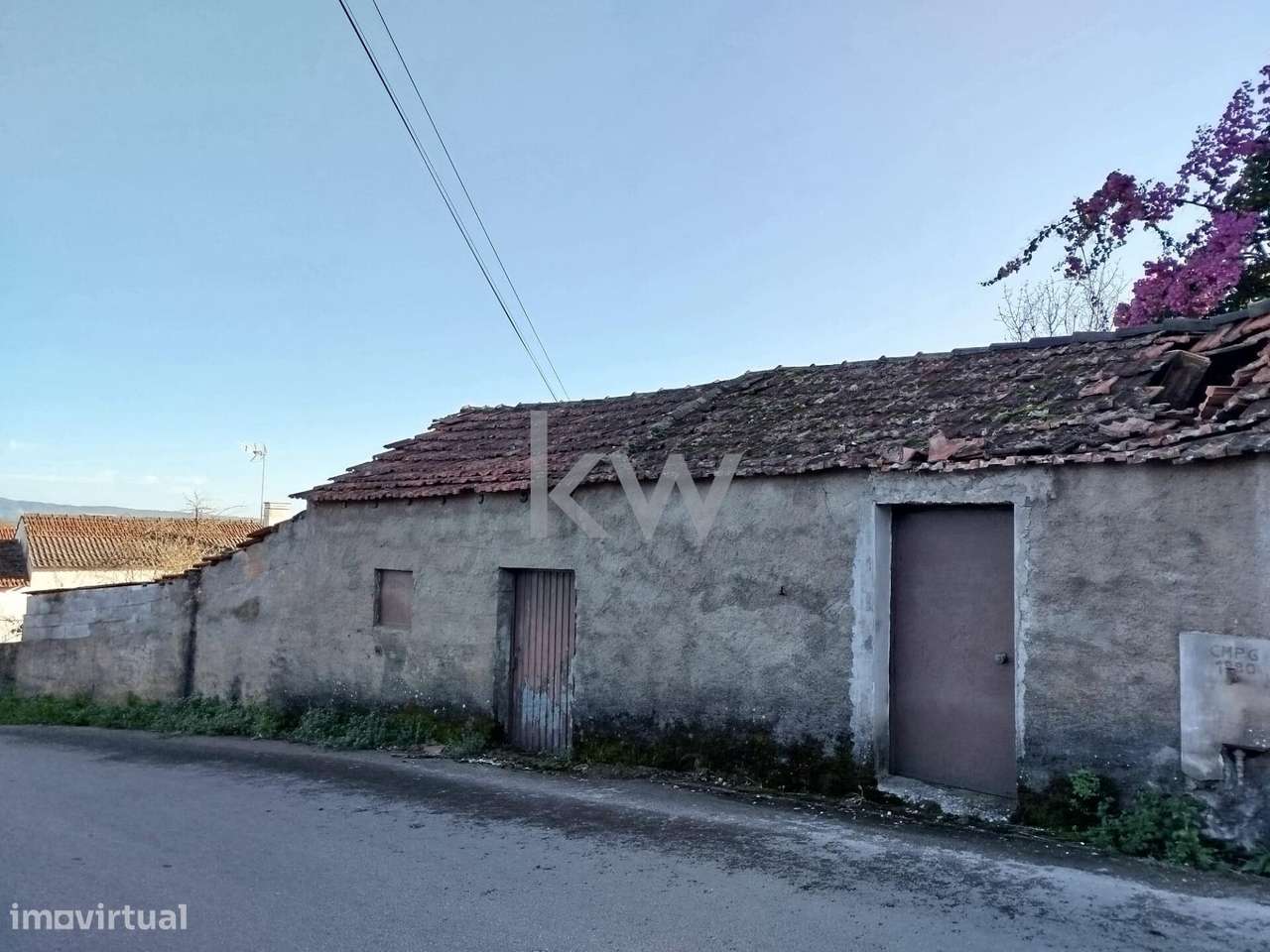 Casa de Pedra e terreno com 3000m2 em Adega -  Pedrogão Grande - Grande imagem: 2/9