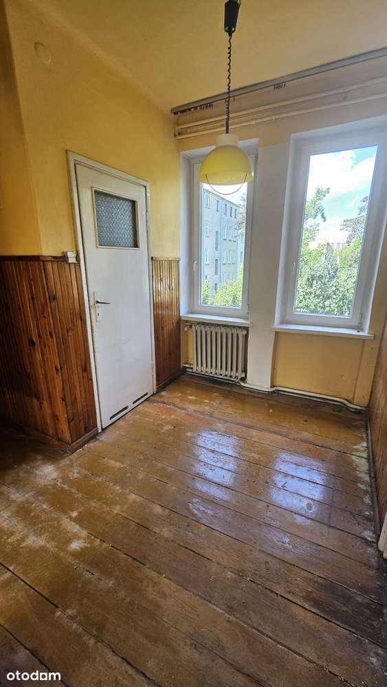 2 pok. 46,5m2 wysokie 2,70m blok z cegły ogrodzony/ Marynarska-10