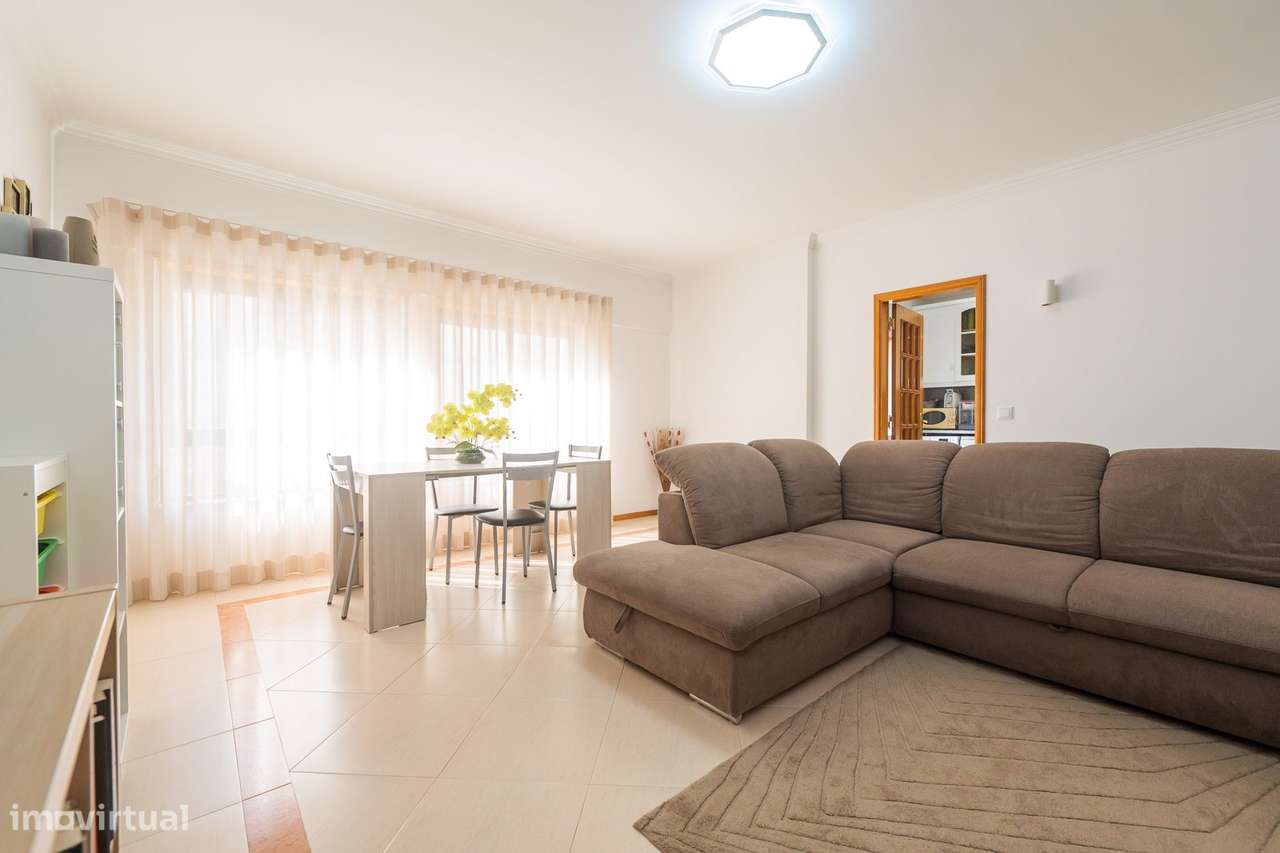 Apartamento T2 Venda em Queluz e Belas,Sintra-1