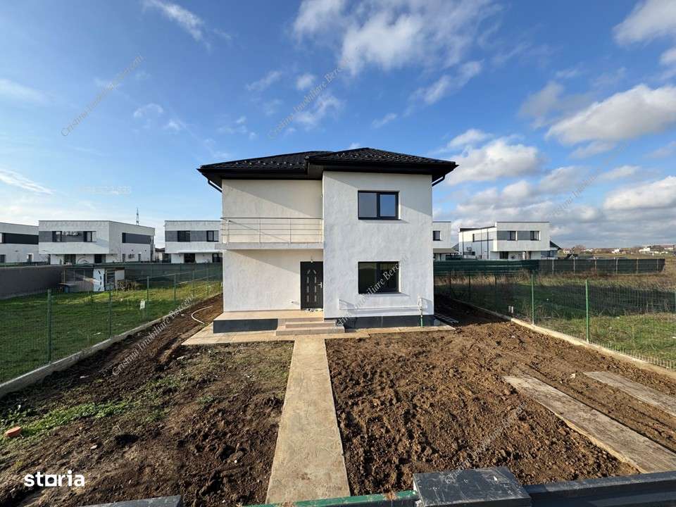 Vilă spațioasă P+1E – comuna Berceni Ilfov - Imagine principală: 5/19