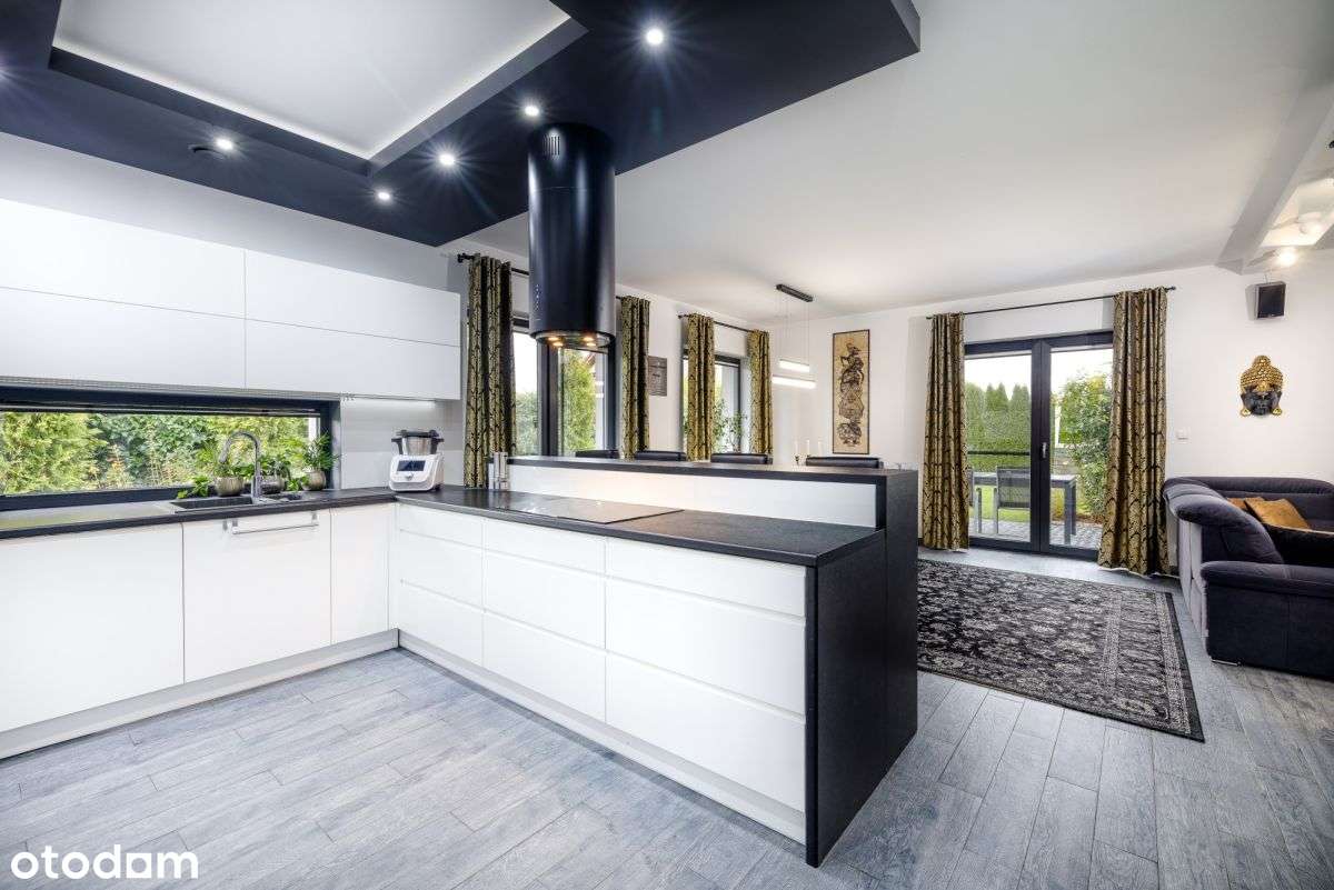 Dom wolnostojący! brak opłat za ogrzewanie!-0