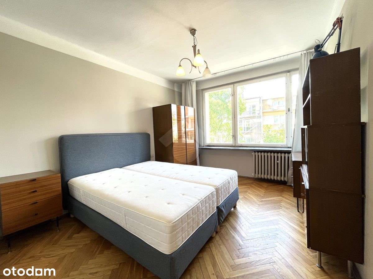 2-pokojowe mieszkanie z balkonem-Bronowice