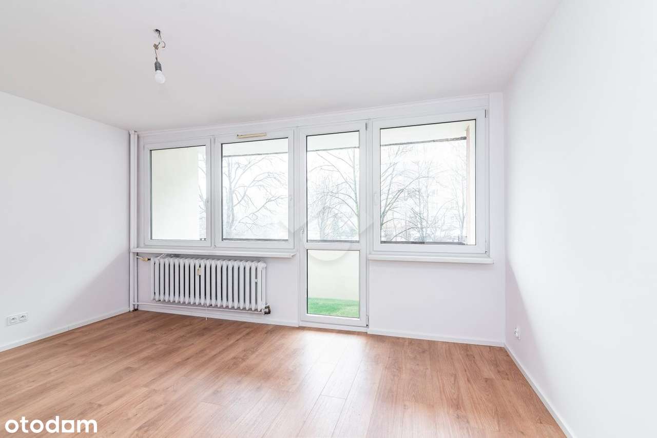 3-pokojowe przestronne mieszkanie z dużym salonem oraz osobną kuchnią-0