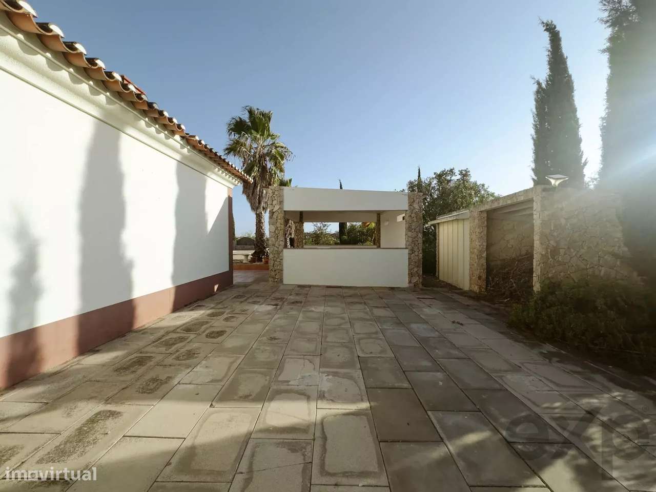 Casa senhorial privada com piscina em mais de 5 hectares.-32