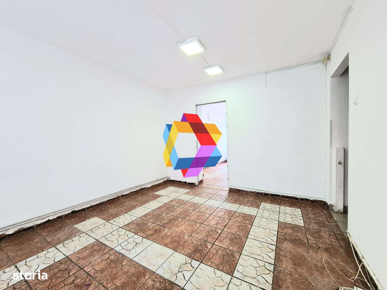 Spatiu comercial de vânzare cu vad Brașov - 55 mp # plus-imo.ro - Imagine principală: 3/7