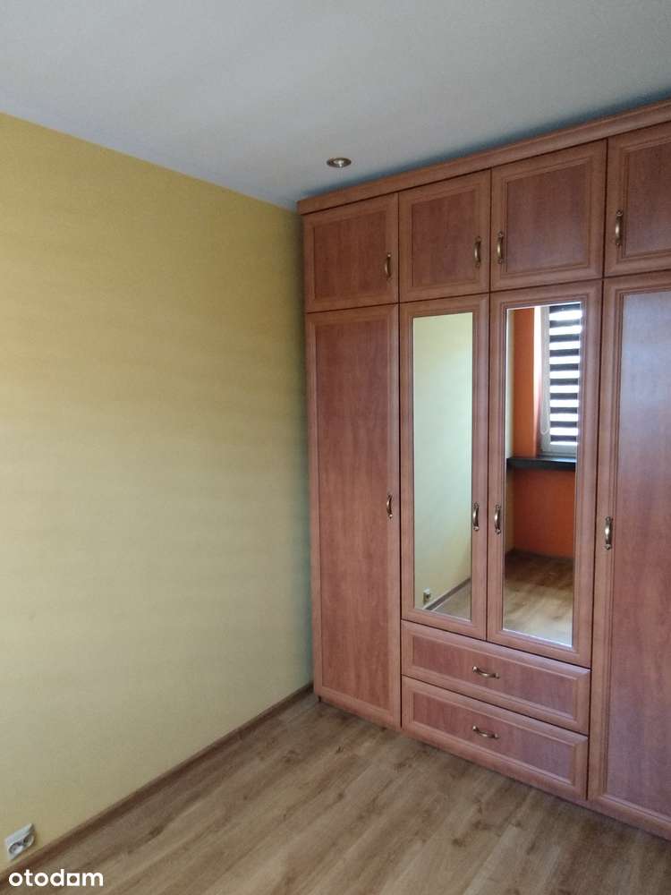 M-5 ul Wrzosowa z prywatnym parkingiem.-19