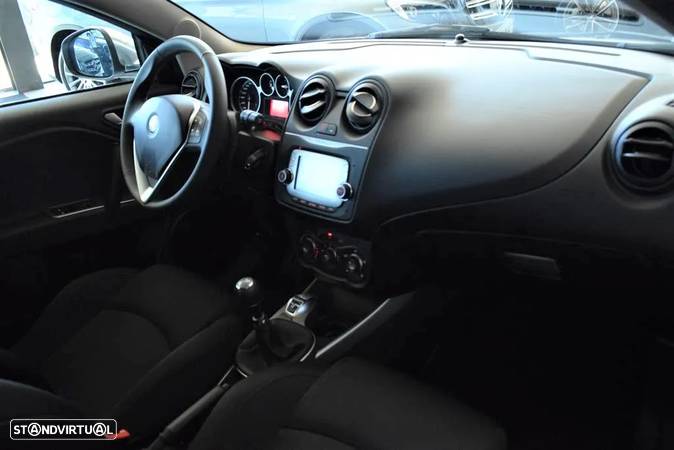 Alfa Romeo MiTo 1.3 JTDM Urban - 38