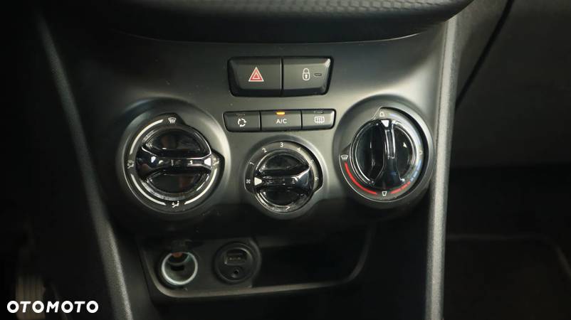 Peugeot 2008 1.2 Pure Tech Access EU6 - 23