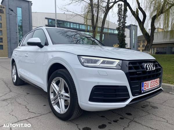 Audi Q5 2.0 40 TDI quattro S tronic Design - 1