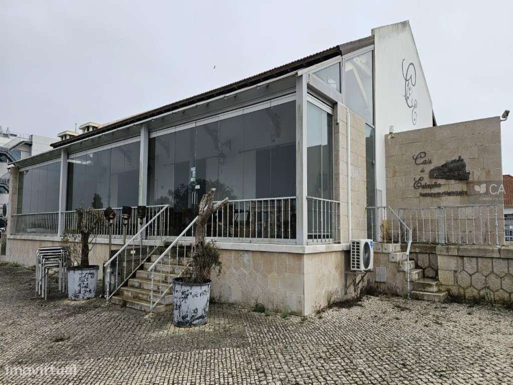 Excepcional edifício destinado a restauração - Grande imagem: 3/14