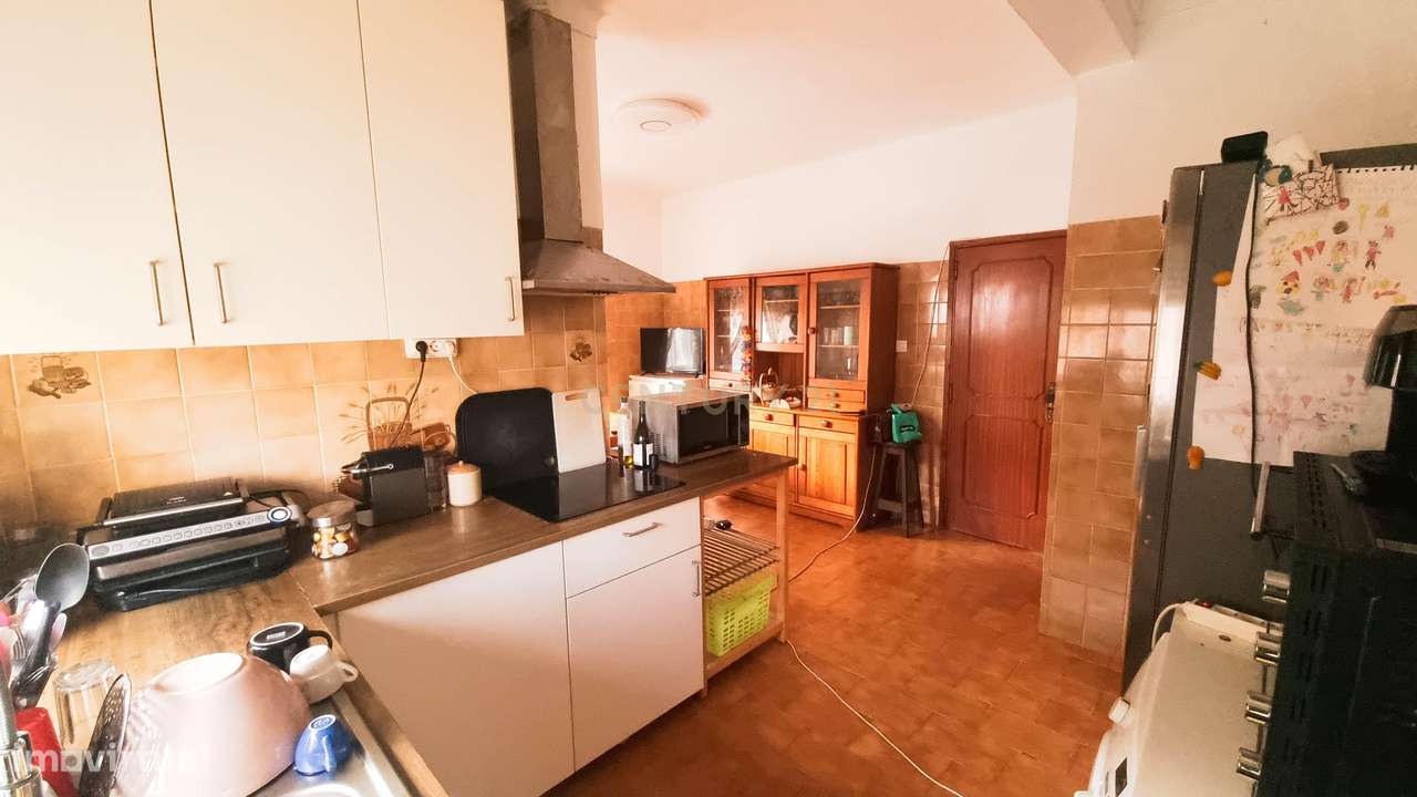 Moradia Independente na Aroeira | Espaço, Privacidade e Qualidade de V-11