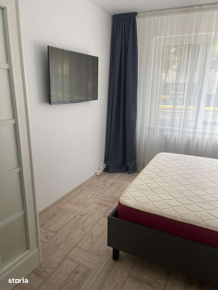 Inchiriez apartament 3 camere / faleza/ la P-uri - Imagine principală: 5/14