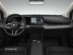 BMW Seria 2 218i - 5