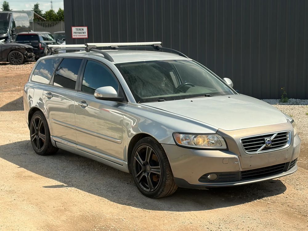 Volvo V50 1.6D 2010