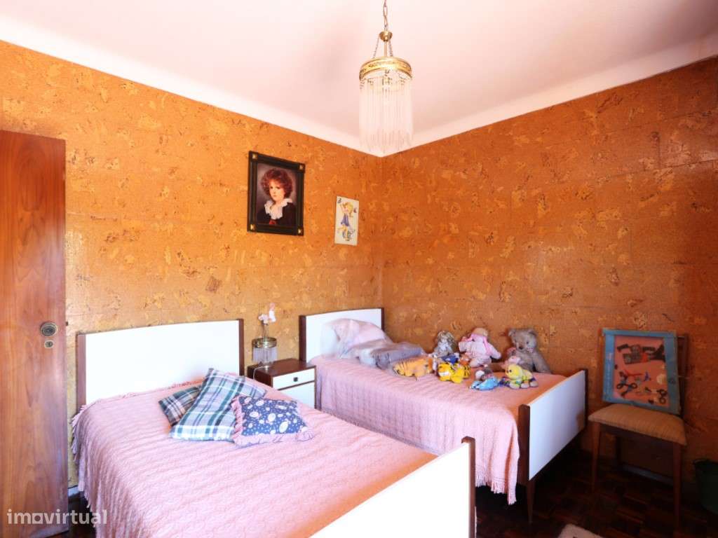 Oportunidade Prime no Centro de Alcobaça Terreno de 2.225 m² com Po...-31