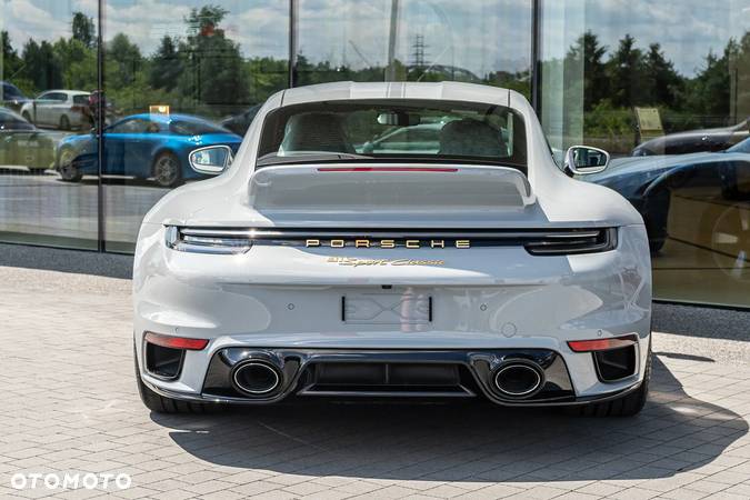 Porsche 911 Sport Classic - 5