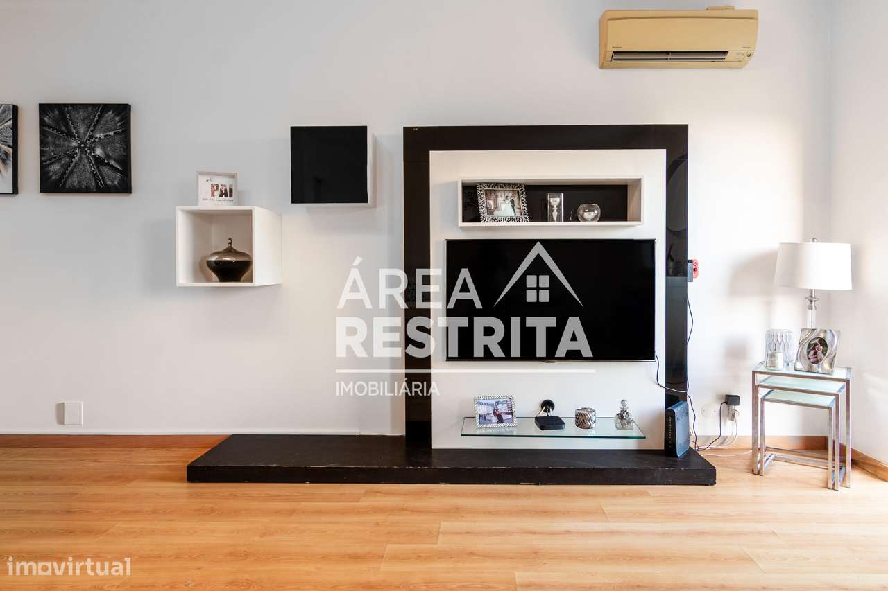 Apartamento T3 num Rc com vista Rio, em Alto do Seixalinho, Barreiro-21