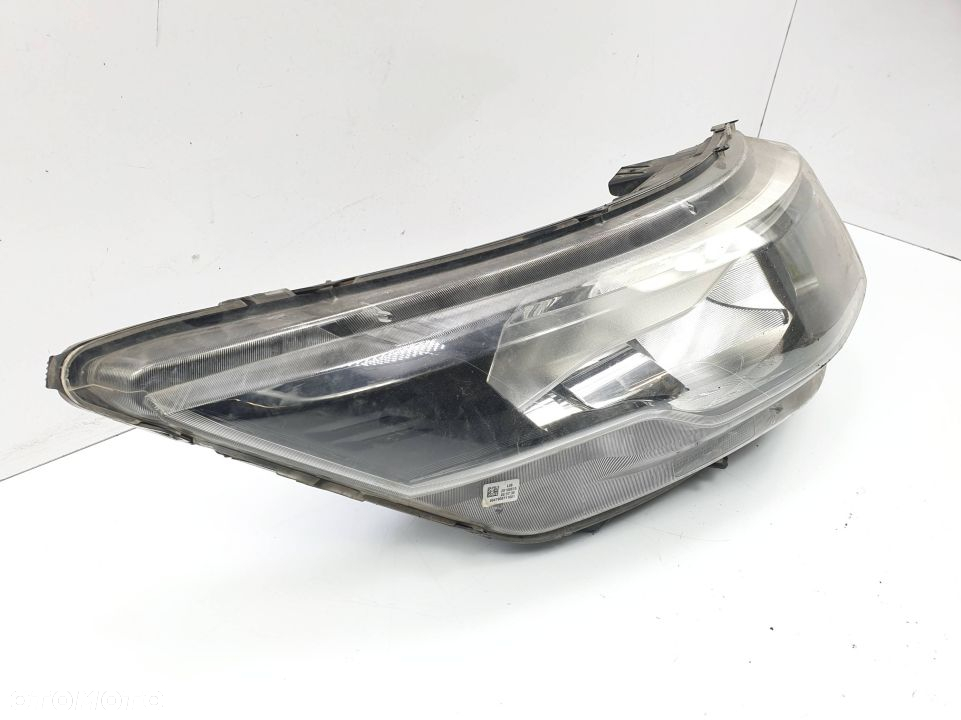 LAMPA PRAWA PRZÓD IVECO DAILY 35S14 5801473749 - 2